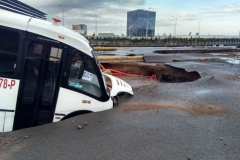 lluvias_dejan_socavon-queretaro-paseo_republica-milenio-noticias_MILIMA20170927_0078_8
