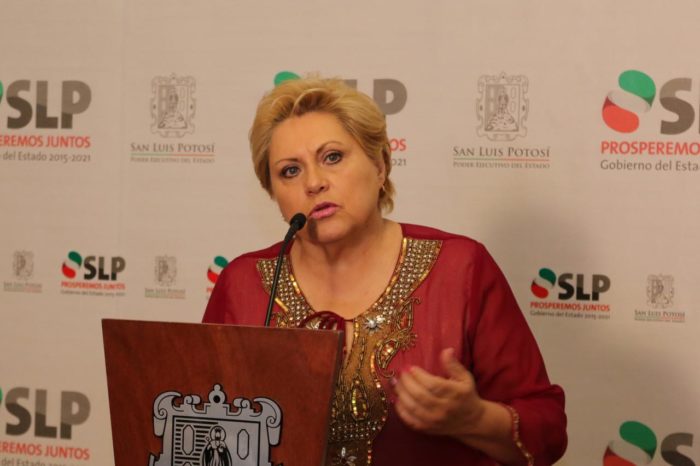 Luz María Lastras